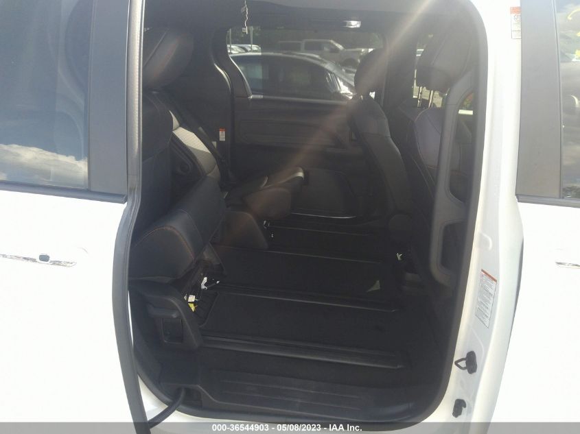 2022 TOYOTA SIENNA XSE - 5TDXSKFC4NS069297
