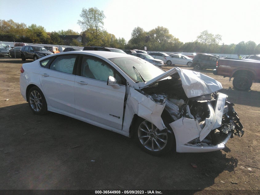 FORD FUSION HYBRID SE 2017