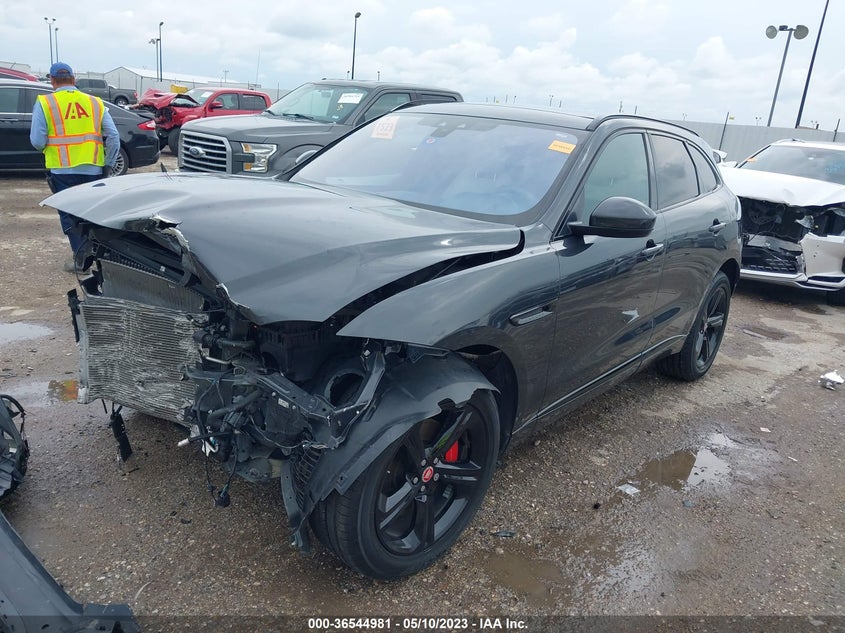 VIN SADCM2FV0KA612006 2019 JAGUAR F-PACE S