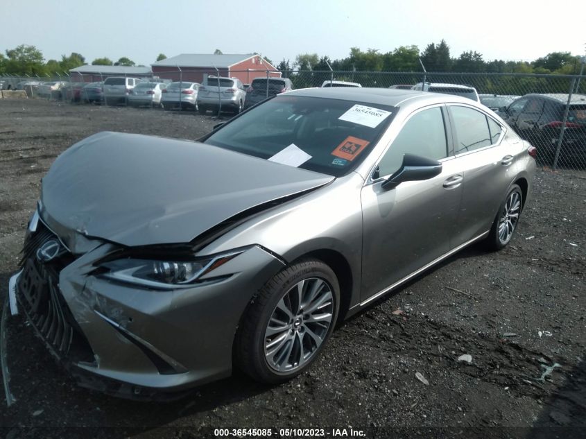 58ABZ1B12KU016419 Lexus ES ES 350 2