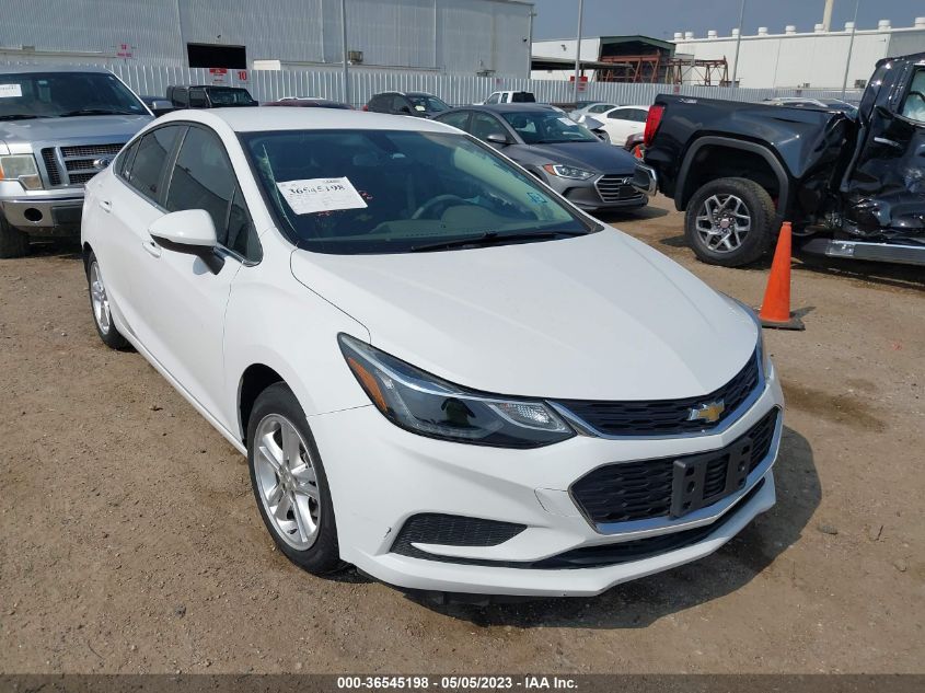 2018 CHEVROLET CRUZE LT - 1G1BE5SM1J7159411