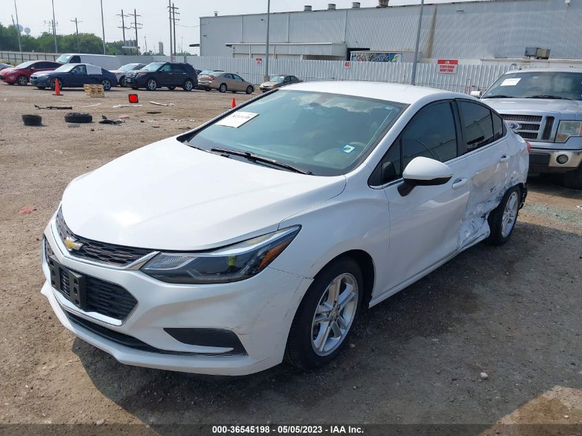 2018 CHEVROLET CRUZE LT - 1G1BE5SM1J7159411