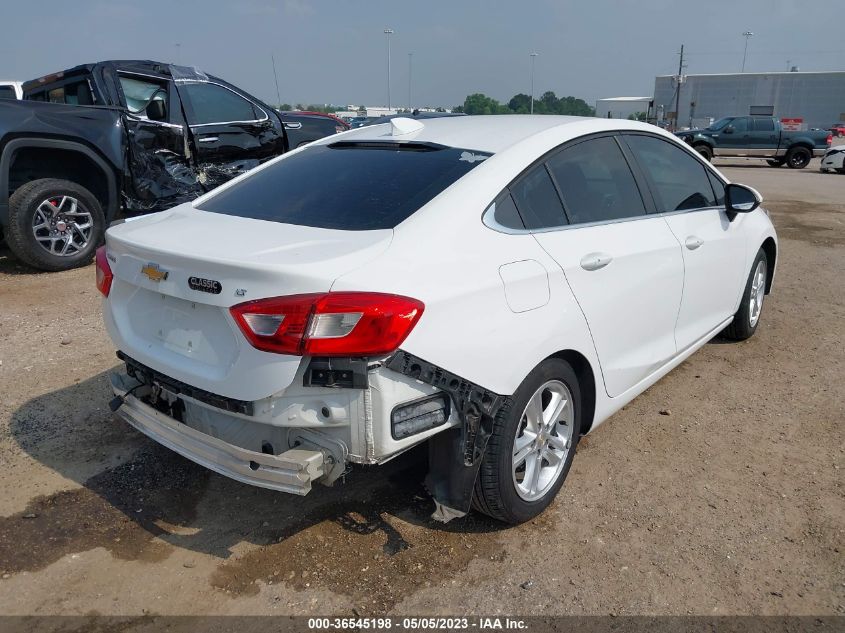2018 CHEVROLET CRUZE LT - 1G1BE5SM1J7159411