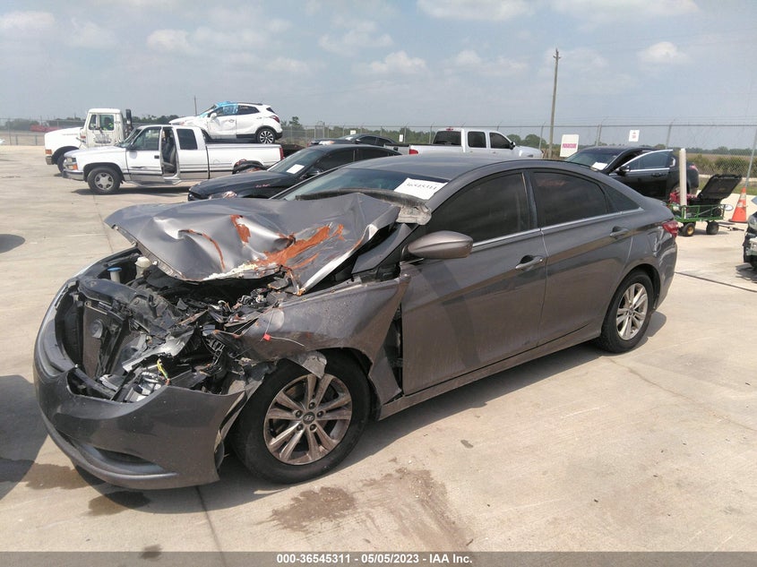 2012 HYUNDAI SONATA VIN: 5NPEB4AC0CH377340