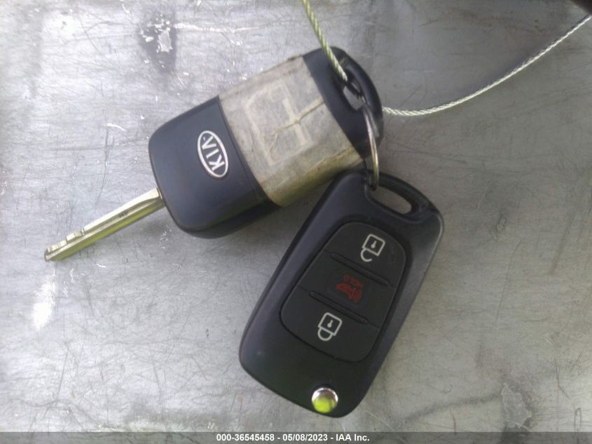 2013 KIA SOUL + - KNDJT2A61D7587297