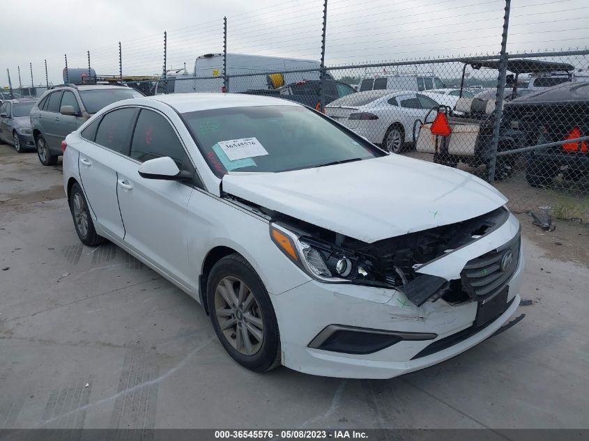 2017 HYUNDAI SONATA SE - 5NPE24AF1HH437384