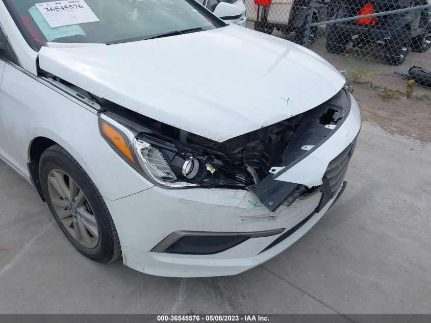 2017 HYUNDAI SONATA SE - 5NPE24AF1HH437384