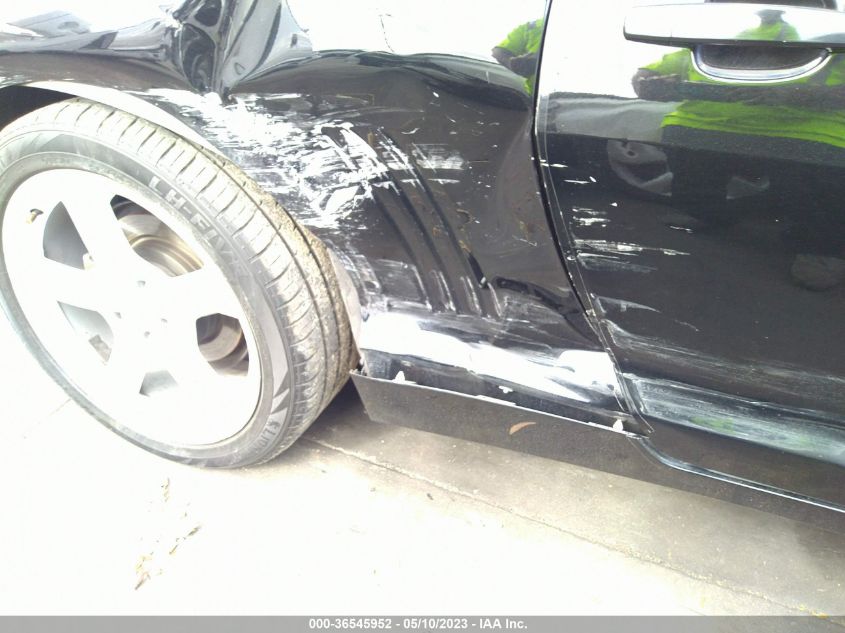 2015 CHEVROLET CAMARO LT - 2G1FD1E33F9110023