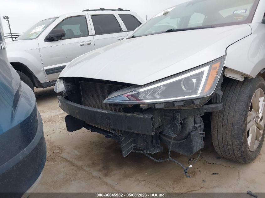 2020 HYUNDAI ELANTRA SEL - 5NPD84LF8LH525820