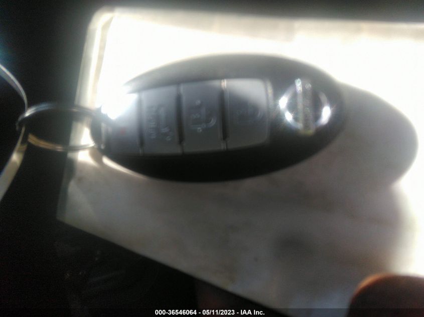 2014 NISSAN ROGUE SV - 5N1AT2MT7EC786425