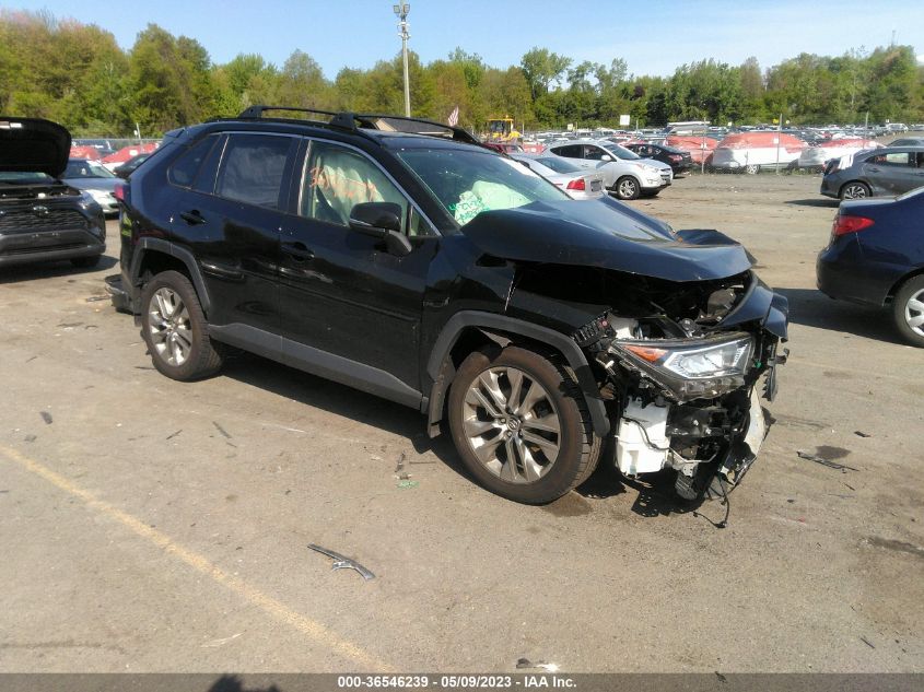 2019 TOYOTA RAV4 XLE PREMIUM - JTMA1RFV8KD516644
