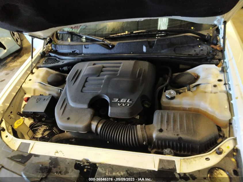2019 DODGE CHALLENGER SXT - 2C3CDZAGXKH677531