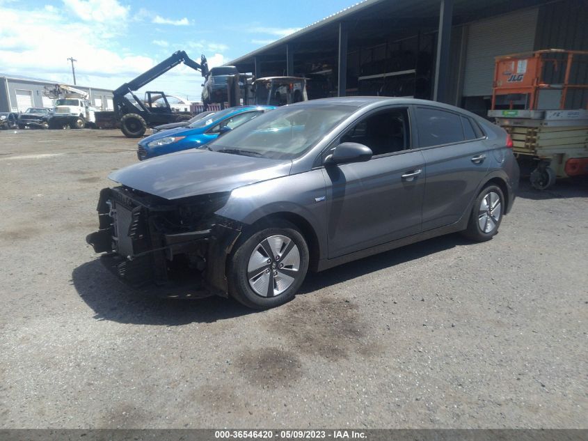 2018 HYUNDAI IONIQ HYBRID BLUE - KMHC65LC1JU066495
