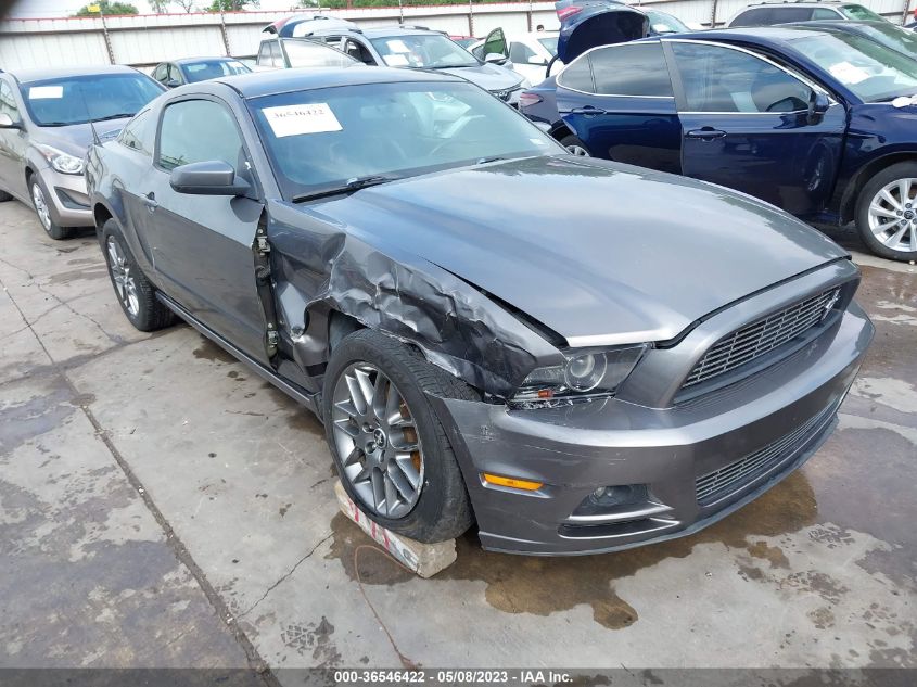 2014 FORD MUSTANG V6 - 1ZVBP8AM3E5268875