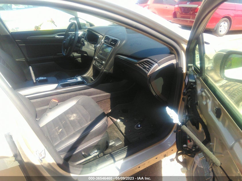 VIN 3FA6P0HD3HR378747 2017 FORD FUSION SE