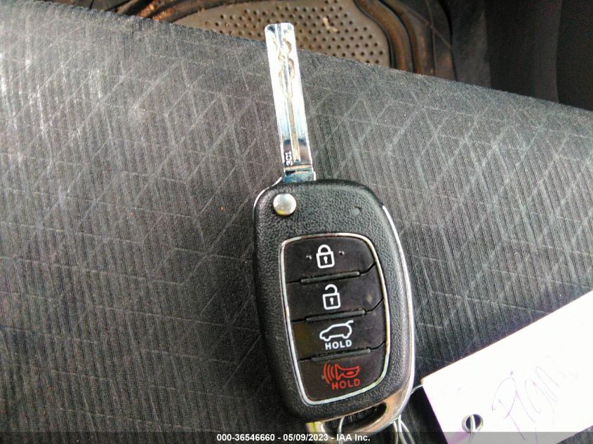 2016 HYUNDAI TUCSON SE - KM8J3CA49GU092044