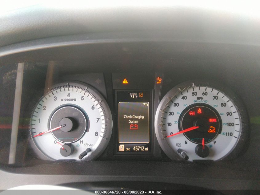 2019 TOYOTA SIENNA SE - 5TDXZ3DC8KS974660