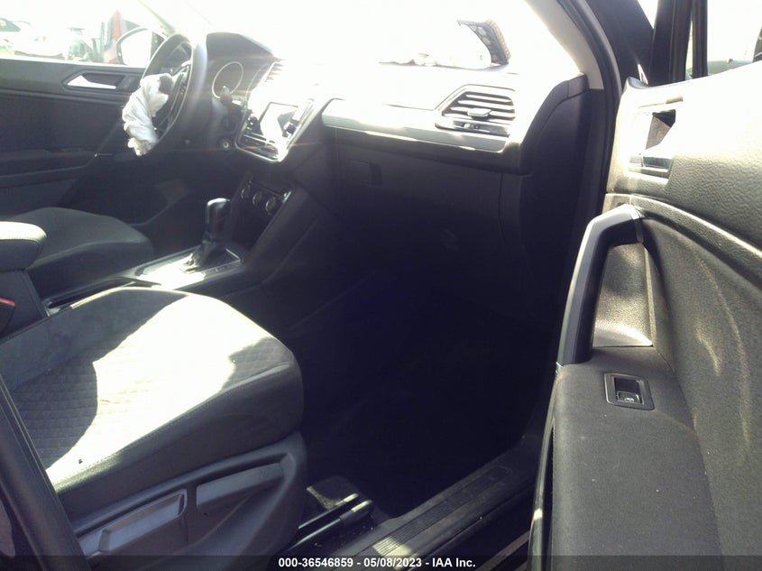 VIN 3VV1B7AX0LM157646 2020 VOLKSWAGEN TIGUAN S