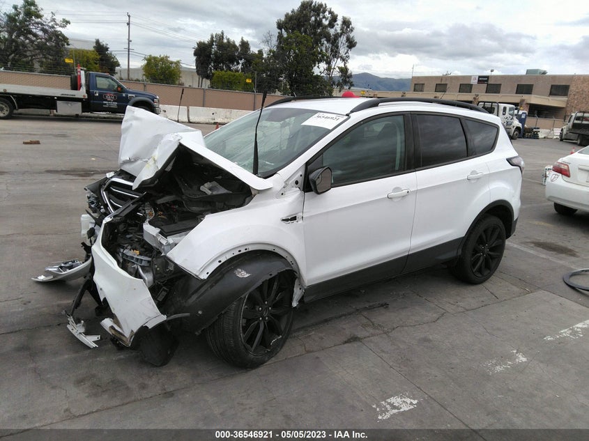 VIN 1FMCU0GD8HUD66573 2017 FORD ESCAPE SE