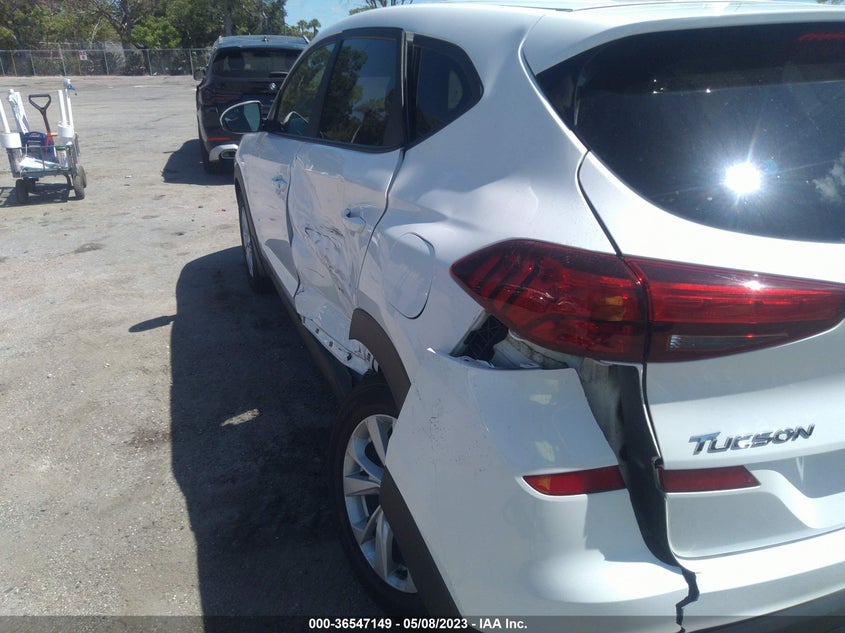 VIN KM8J23A47LU144381 2020 HYUNDAI TUCSON SE