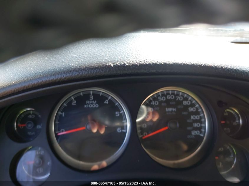 2013 GMC YUKON SLE - 1GKS1AE07DR208385