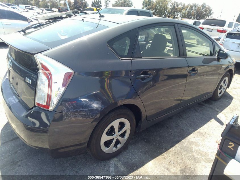 2014 TOYOTA PRIUS FOUR/FIVE/THREE/ONE/TWO - JTDKN3DU7E0366571
