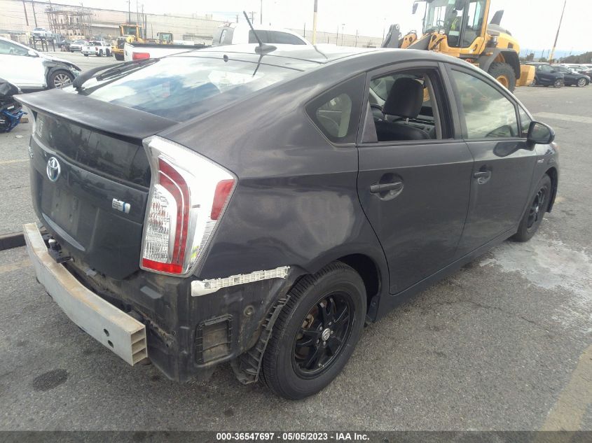 2015 TOYOTA PRIUS FOUR - JTDKN3DUXF0466987