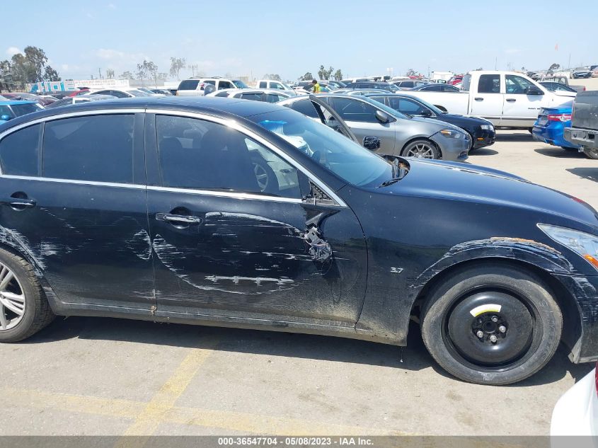2015 INFINITI Q40 JN1CV6AP0FM501617