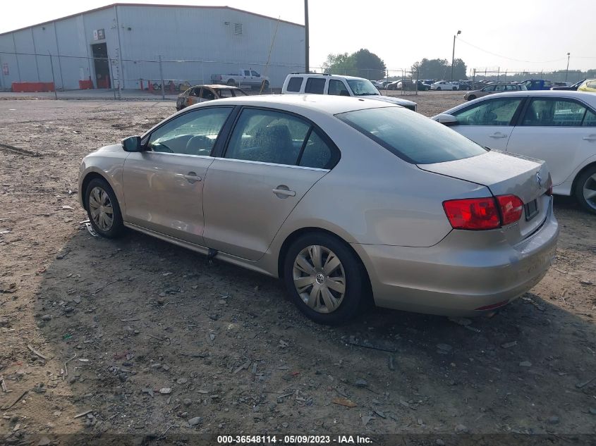 2013 VOLKSWAGEN JETTA SEDAN SE - 3VWDP7AJ6DM220711