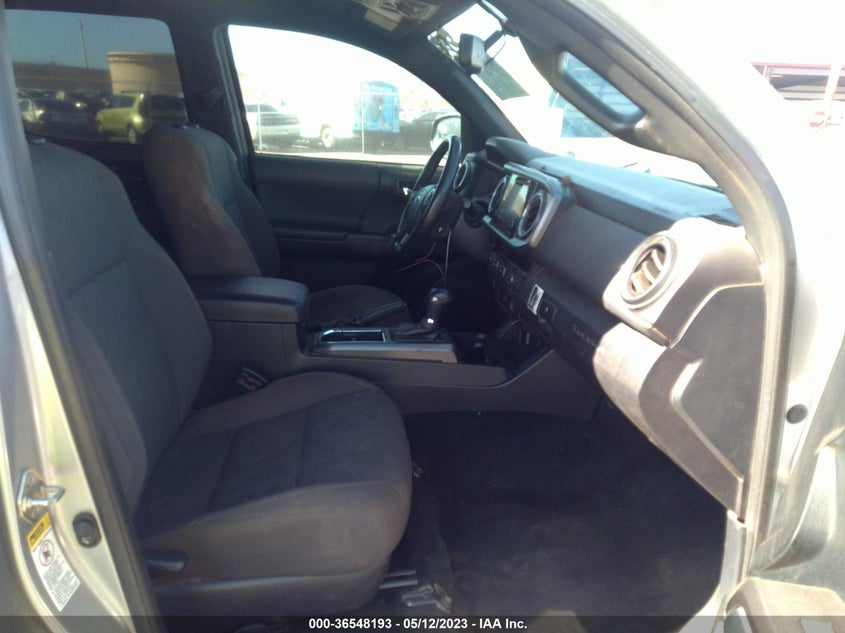 VIN 3TMCZ5AN4HM058440 2017 TOYOTA TACOMA SR5/TRD SPORT