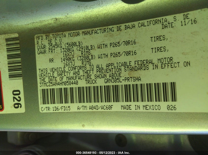 VIN 3TMCZ5AN4HM058440 2017 TOYOTA TACOMA SR5/TRD SPORT