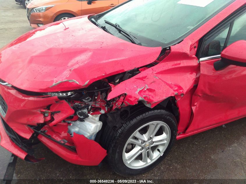 2018 CHEVROLET CRUZE LT - 1G1BE5SM4J7169835