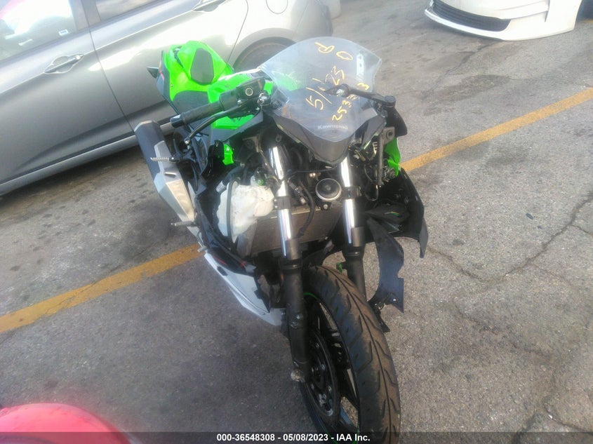 VIN JKAEXKG13NDAH2721 2022 KAWASAKI EX400