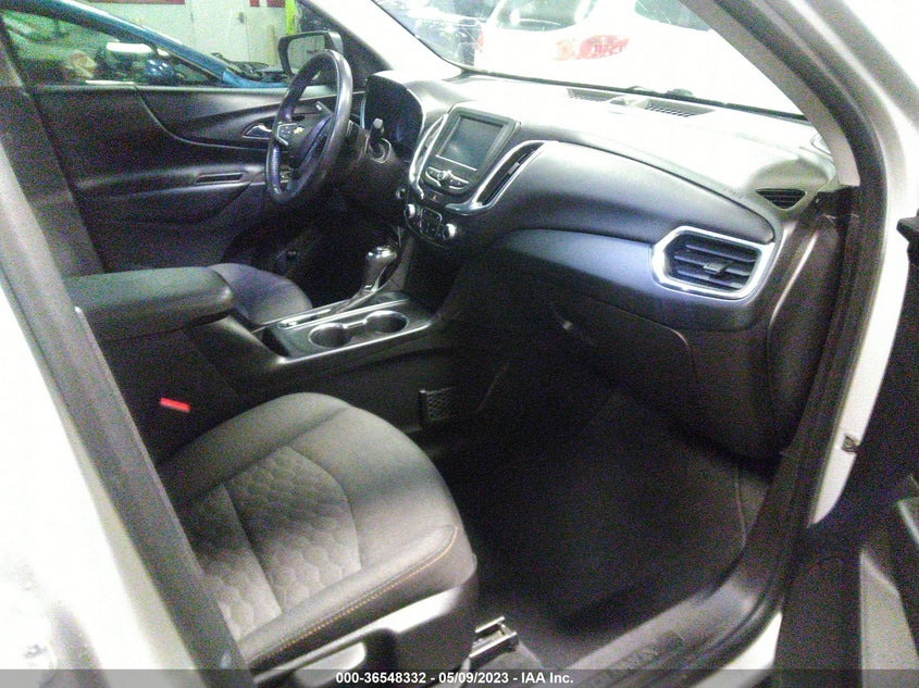 VIN 2GNAXJEV0J6233645 2018 CHEVROLET EQUINOX LT