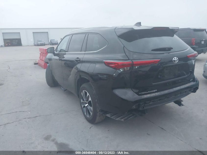 2022 TOYOTA HIGHLANDER XLE - 5TDGZRAHXNS114234