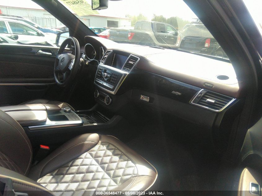 2015 MERCEDES-BENZ GL-CLASS GL 550 - 4JGDF7DE5FA465404
