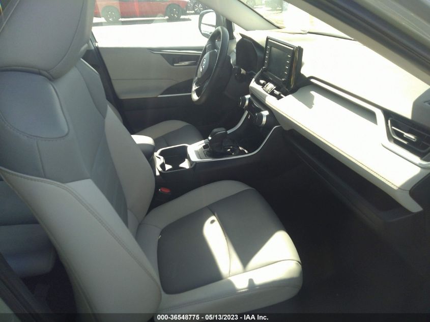2019 TOYOTA RAV4 XLE PREMIUM - 2T3A1RFV5KW083240