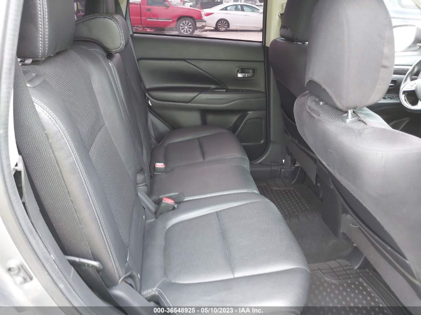 2017 MITSUBISHI OUTLANDER SE/SEL - JA4AZ3A39HZ004702
