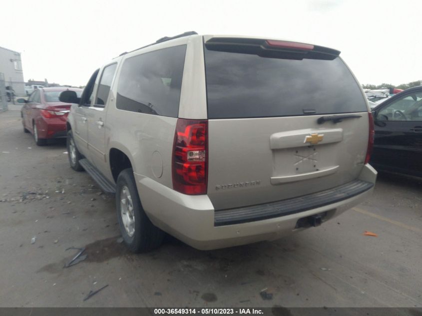 2013 CHEVROLET SUBURBAN LT - 1GNSKJE73DR144536