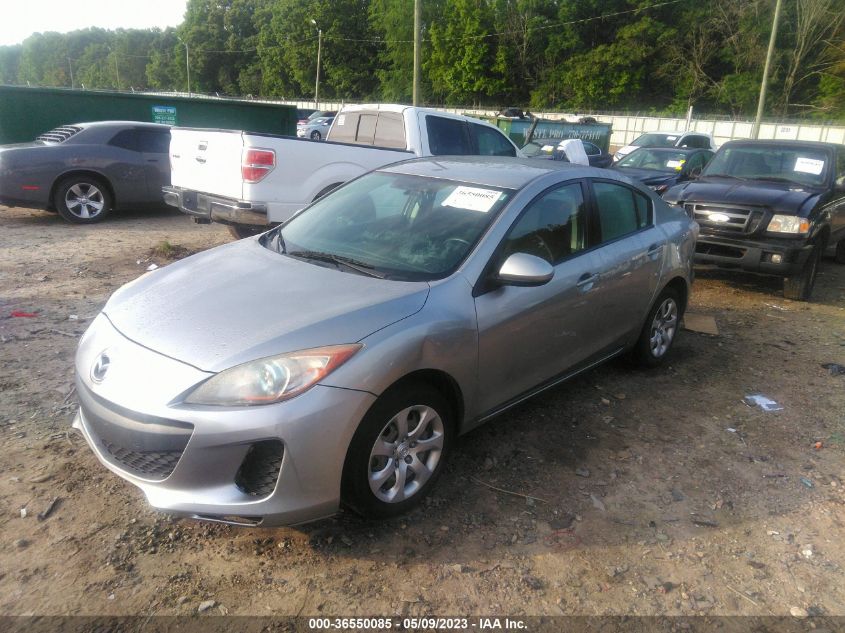 2013 MAZDA MAZDA3 I SPORT - JM1BL1U74D1760915