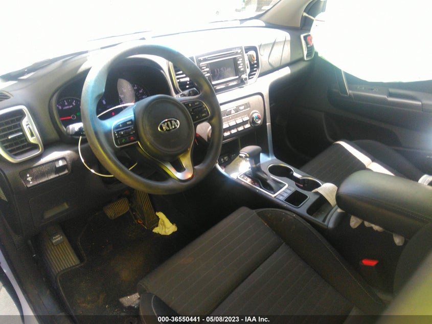 VIN KNDPMCAC9J7435735 2018 KIA SPORTAGE LX