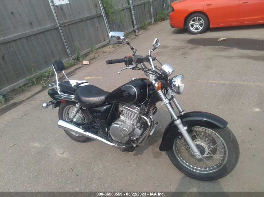 2002 SUZUKI GZ250 - VTTNJ48A522100672