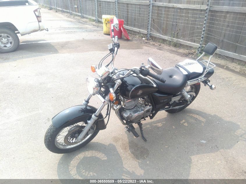 2002 SUZUKI GZ250 - VTTNJ48A522100672