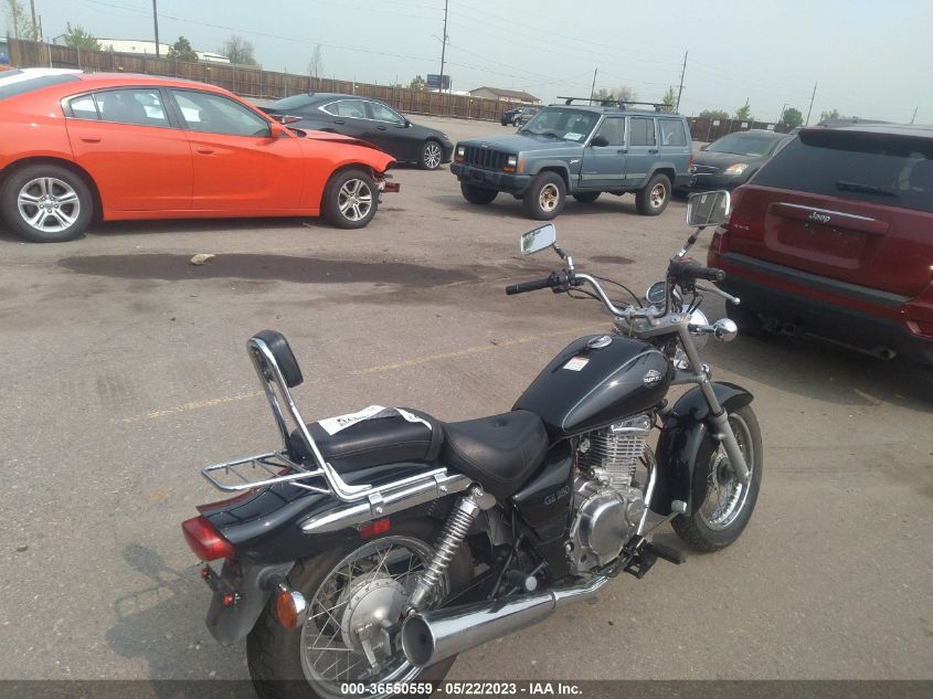2002 SUZUKI GZ250 - VTTNJ48A522100672