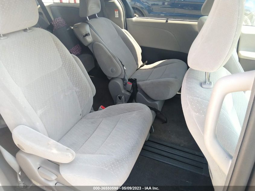 2018 TOYOTA SIENNA LE - 5TDKZ3DC2JS917749