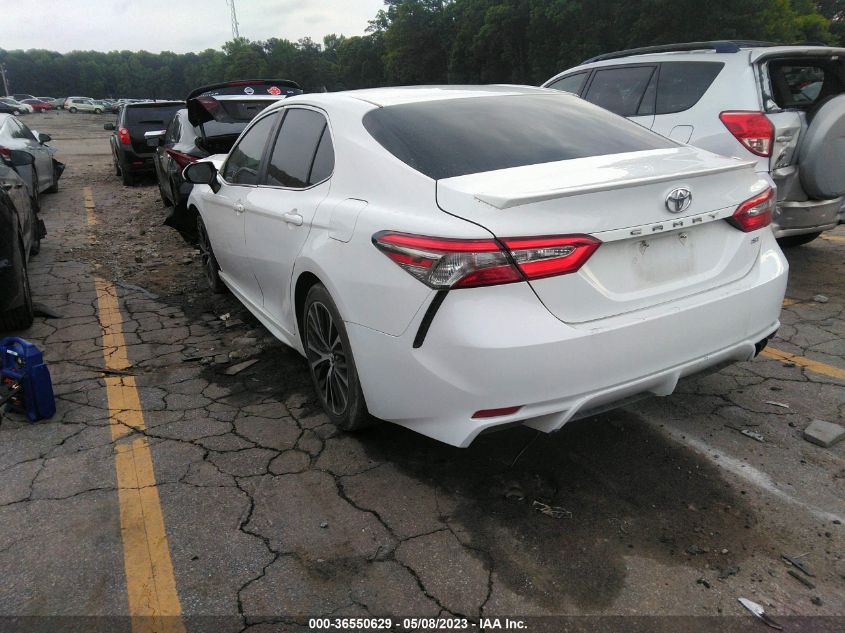 2018 TOYOTA CAMRY LE/SE/XLE/L - 4T1B11HK2JU068307