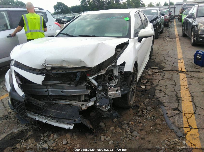 2018 TOYOTA CAMRY LE/SE/XLE/L - 4T1B11HK2JU068307