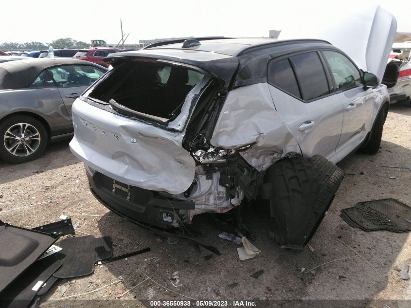 2021 VOLVO XC40 YV4ED3URXM2586511