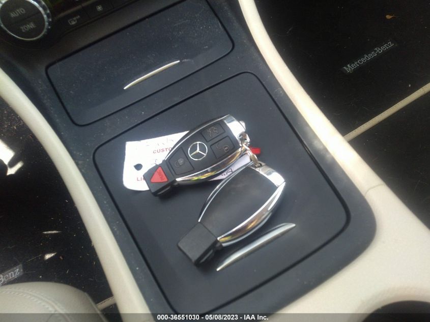 2015 MERCEDES-BENZ GLA-CLASS GLA 250 WDCTG4GB1FJ088335