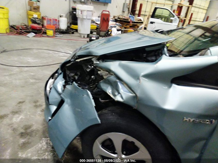 2015 TOYOTA PRIUS FOUR - JTDKN3DU6F1889673